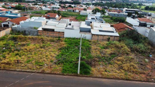 TERRENO TERRENO